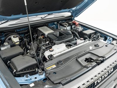 2025 Toyota LAND CRUISER 250 — миниатюра 16