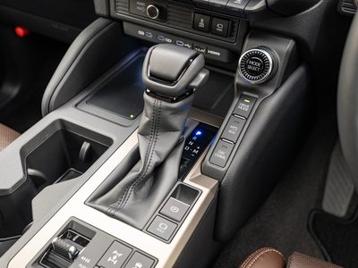 2025 Toyota LAND CRUISER 250 — миниатюра 27