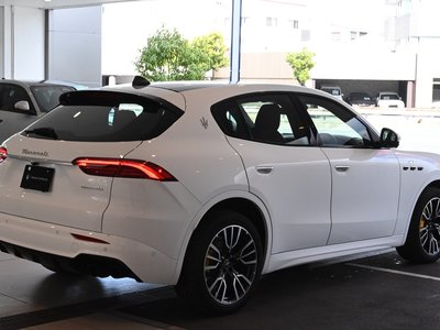 2025 Maserati GRECALE — миниатюра 13