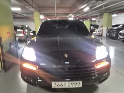PORSCHE CAYENNE - 5