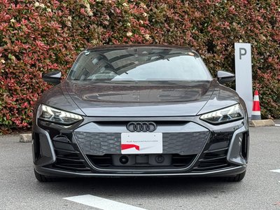 AUDI RS E-TRON GT - 2
