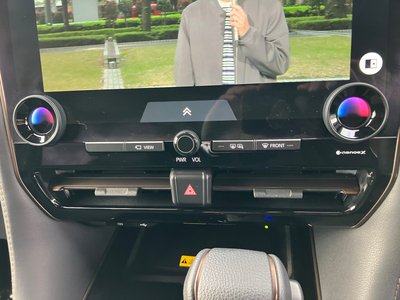 2025 Toyota ALPHARD 缩略图 24