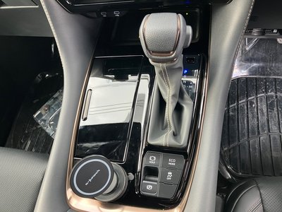 2025 Toyota ALPHARD 缩略图 23