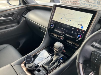 2025 Toyota ALPHARD 缩略图 28