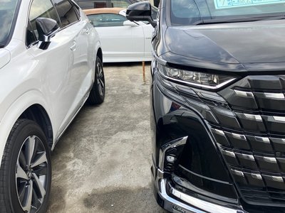 TOYOTA ALPHARD - 3