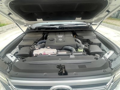 صورة مصغرة 35 لـ 2024 Toyota LAND CRUISER 300