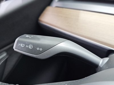 2022 Tesla MODEL Y — миниатюра 33