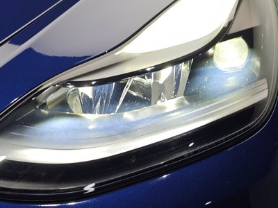 صورة 9 لـ 2022 Tesla MODEL Y