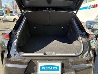 TOYOTA CROWN SPORT - 9