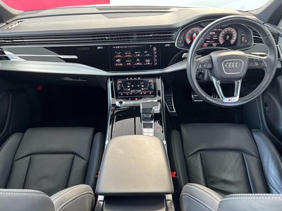 AUDI Q7 - 5