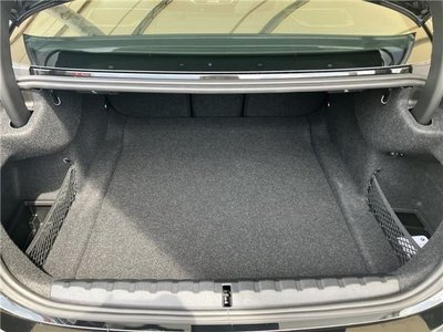 2021 BMW M4 缩略图 14