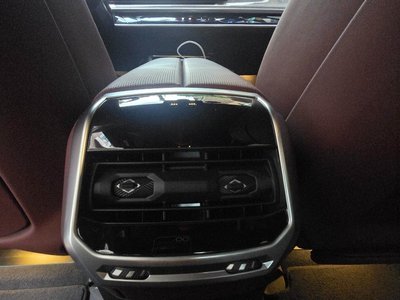 صورة مصغرة 13 لـ 2024 BMW I7