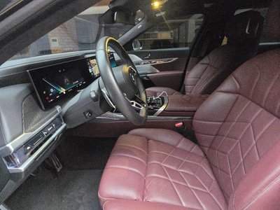 صورة مصغرة 11 لـ 2024 BMW I7