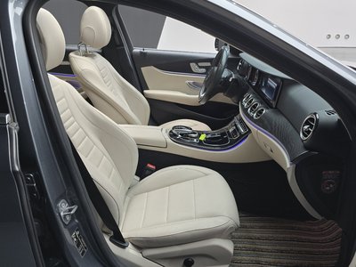 MERCEDES-BENZ E-CLASS - 10