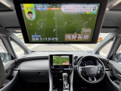 TOYOTA ALPHARD - 2