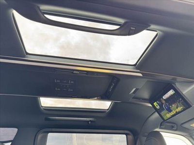 TOYOTA ALPHARD - 3