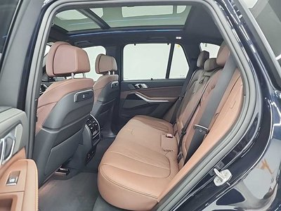 2025 BMW X5 — миниатюра 12