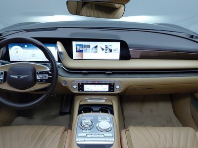 2022 Genesis G90 photo 5