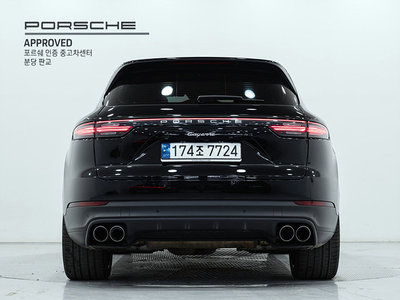 PORSCHE CAYENNE - 3
