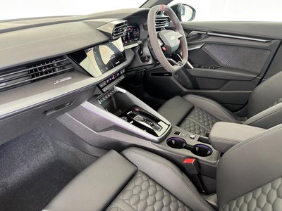 2026 AUDI RS3 SEDAN 缩略图 33