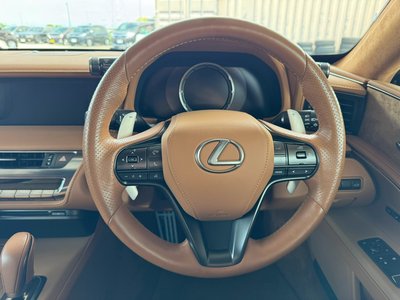 صورة مصغرة 43 لـ 2018 Lexus LC