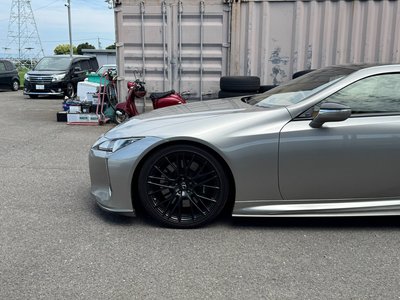صورة مصغرة 16 لـ 2018 Lexus LC