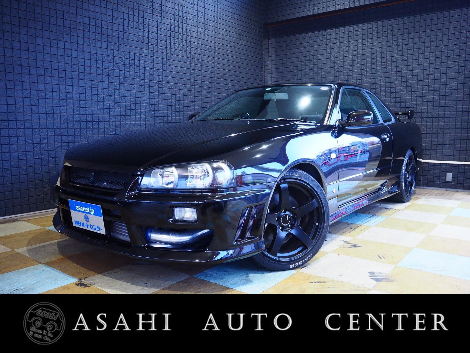 NISSAN SKYLINE COUPE - View 1