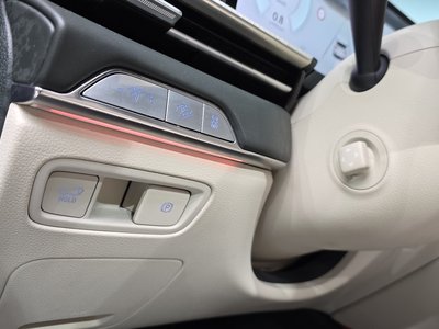 2024 Genesis GV80 — миниатюра 29