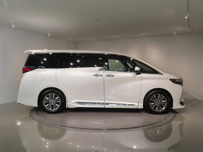 TOYOTA ALPHARD - 4