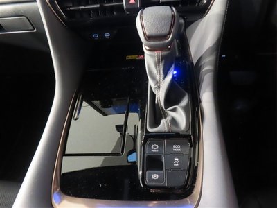 TOYOTA ALPHARD - 9