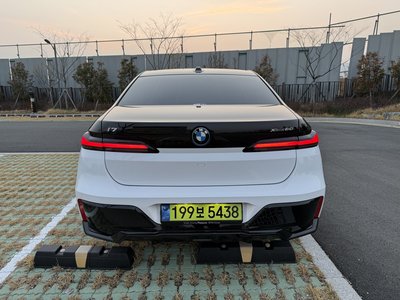 BMW I7 - 3