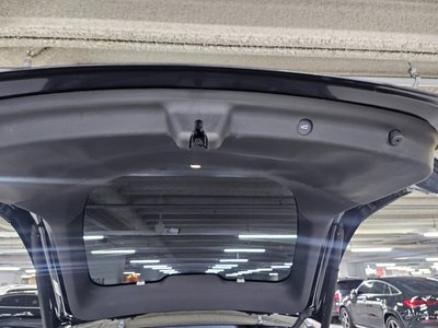 TESLA MODEL Y - 10