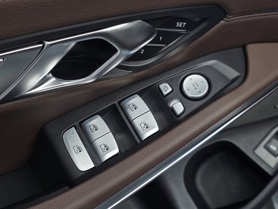 صورة مصغرة 28 لـ 2025 BMW 3 SERIES