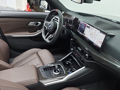 صورة مصغرة 29 لـ 2025 BMW 3 SERIES
