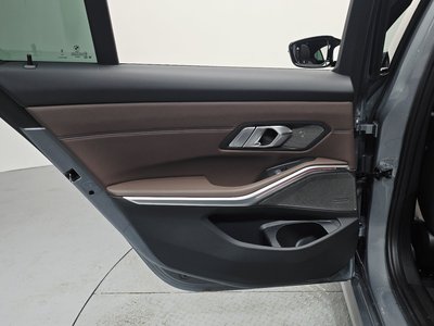 صورة مصغرة 15 لـ 2025 BMW 3 SERIES