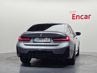 صورة 4 لـ 2025 BMW 3 SERIES