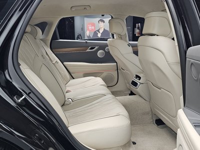 2024 Genesis G80 (RG3) — миниатюра 17
