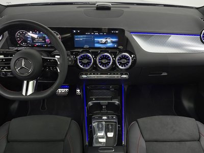 MERCEDES-BENZ GLA - 5