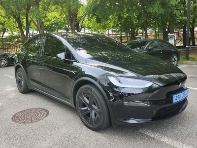 2026 Tesla MODEL X — фото 7