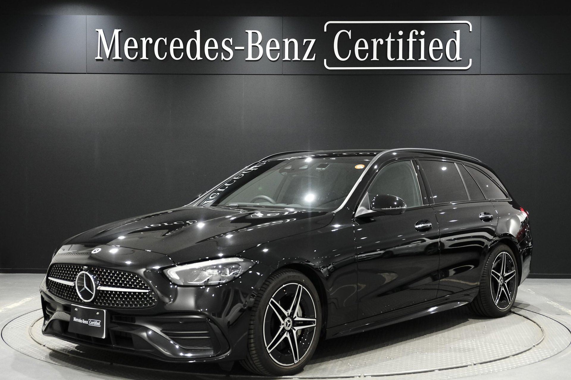 MERCEDES-BENZ C-CLASS - View 1