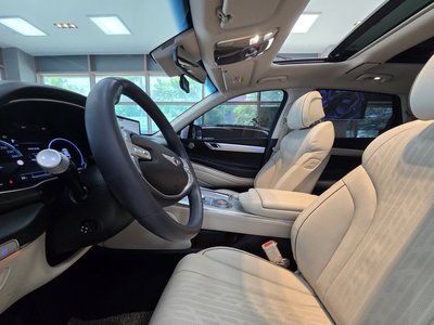 2023 Genesis GV80 photo 8