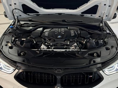 BMW 8 SERIES - 7
