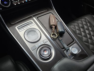 صورة 9 لـ 2020 Genesis GV80