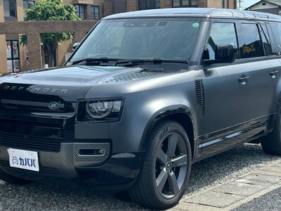 LAND ROVER DEFENDER - 1
