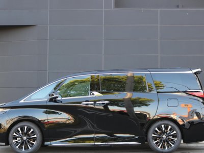 TOYOTA ALPHARD - 10