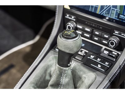 PORSCHE 718 SPYDER - 7