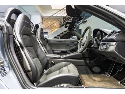 PORSCHE 718 SPYDER - 3