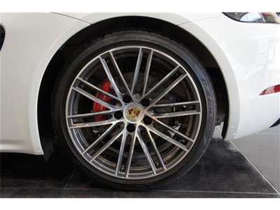 2025 Porsche 718 — миниатюра 24