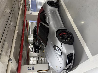 PORSCHE 911 - 4