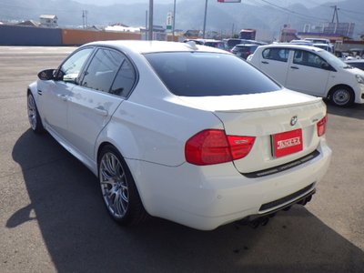 BMW M3 SEDAN - 9